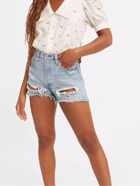 Levi’s 501 Premium Denim Shorts W27 Distressed High Rise Cutoff 100% Cotton